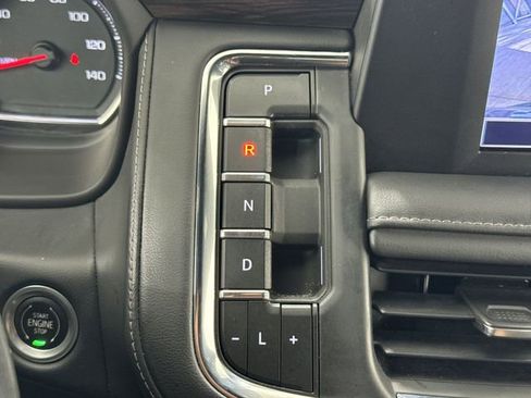 Used 2023 Chevrolet Tahoe LS AWD/4WD image 15