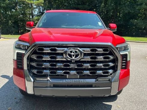 Used 2025 Toyota Tundra Platinum AWD/4WD image 3