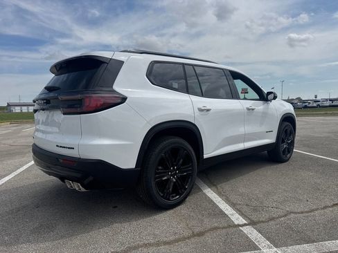 New 2026 GMC Acadia Elevation image 5
