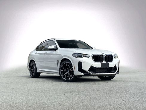 Used 2023 BMW X4 M w/ Executive Package image 2