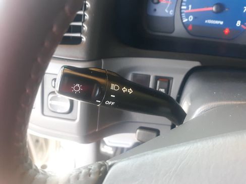 Used 2003 Toyota Sienna LE image 27