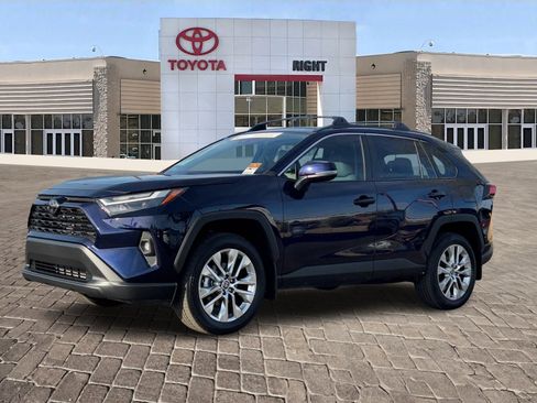 Certified 2025 Toyota RAV4 XLE Premium image 2