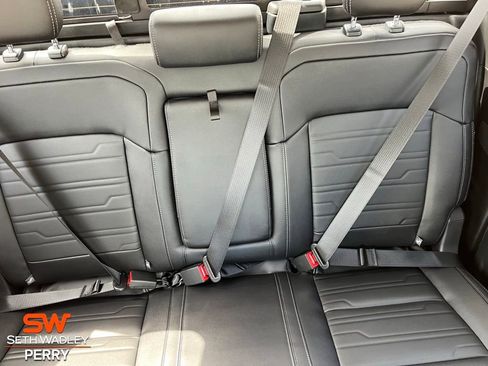 New 2025 Ford Ranger Lariat w/ FX4 Off-Road Package image 24