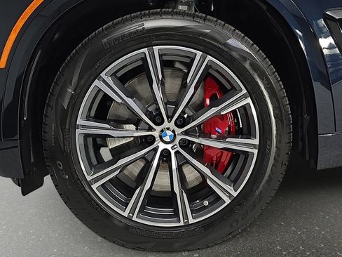 New 2026 BMW X5 xDrive50e w/ Executive Package image 32
