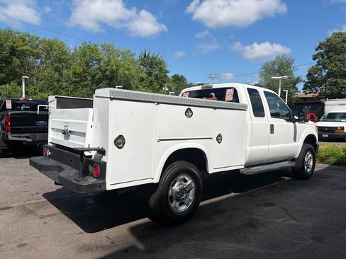Used 2016 Ford F250 XLT w/ XLT Interior Package AWD/4WD image 7