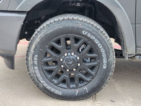 New 2026 RAM 2500 Limited AWD/4WD image 10
