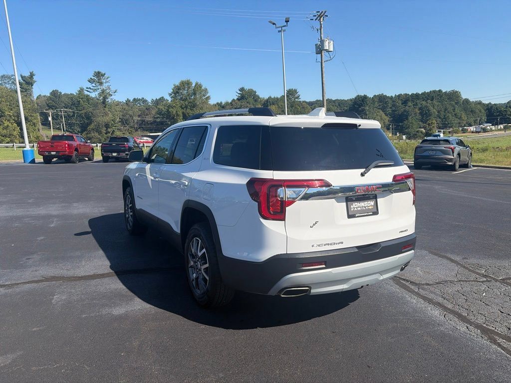 Used 2023 GMC Acadia SLT AWD/4WD image 7