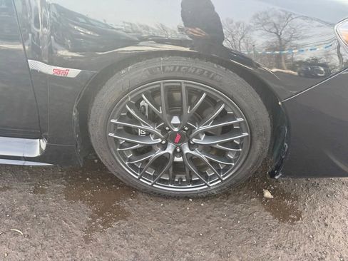 Used 2015 Subaru WRX STI image 40