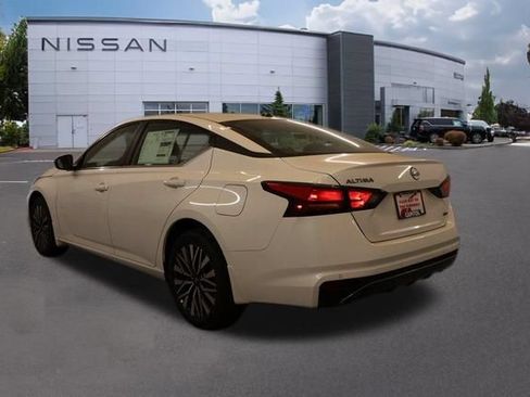 New 2026 Nissan Altima 2.5 SV AWD/4WD image 5