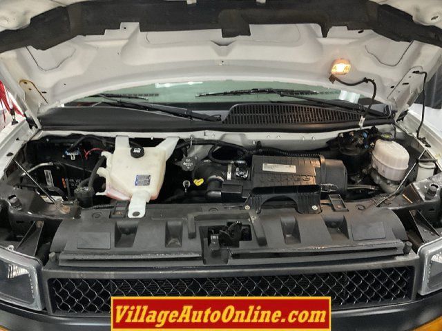Used 2020 Chevrolet Express 2500 w/ Safety Package RWD image 32
