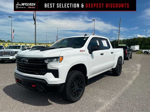 Used 2026 Chevrolet Silverado 1500 LT Trail Boss w/ Convenience Package II AWD/4WD image 1