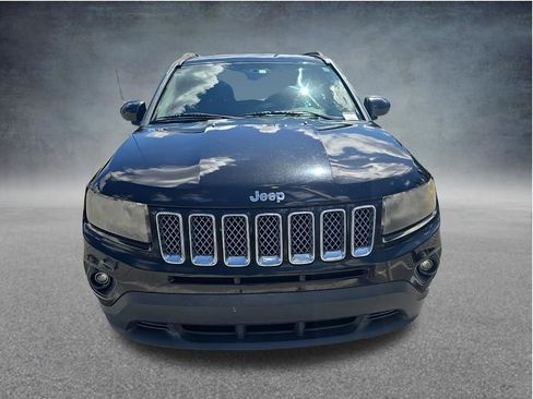 Used 2014 Jeep Compass Latitude w/ Sun/Sound Group image 2