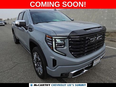 Used 2025 GMC Sierra 1500 Denali Ultimate image 2