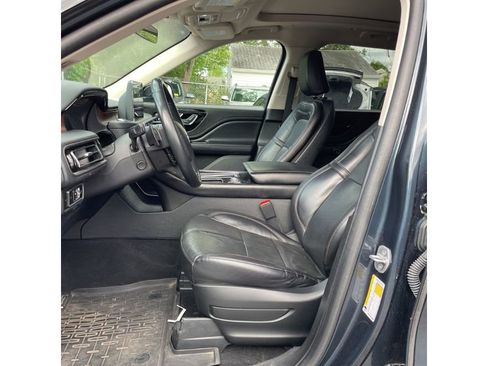Used 2023 Lincoln Aviator Reserve w/ Elements Package Plus AWD/4WD image 4
