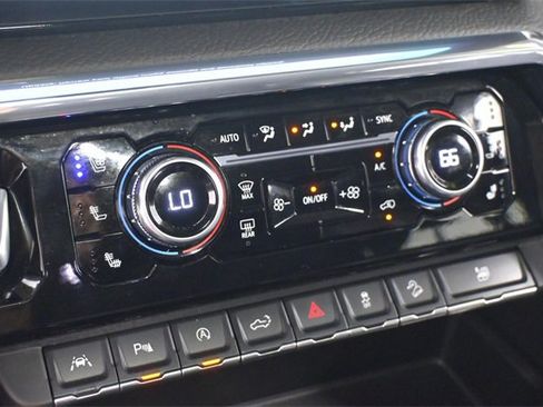 Used 2024 GMC Sierra 1500 Denali w/ Denali Reserve Package image 26