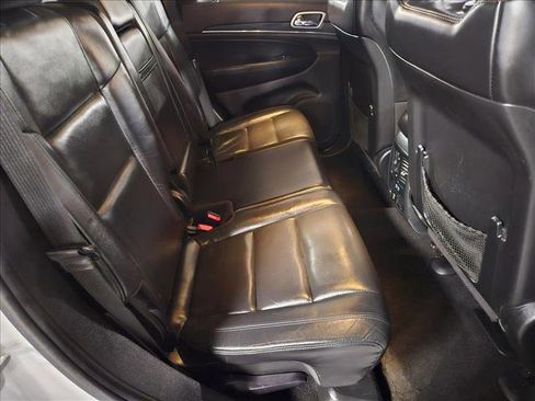 Used 2020 Jeep Grand Cherokee Limited image 20