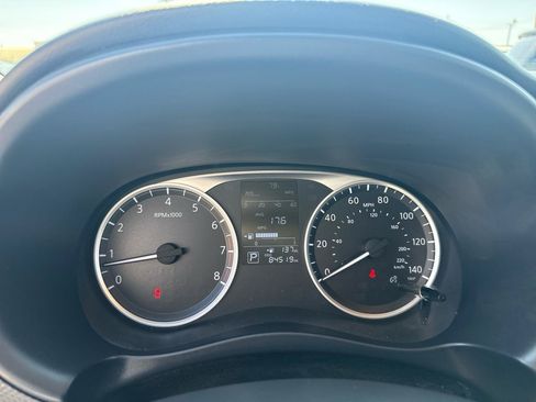 Used 2023 Nissan Kicks S FWD image 18