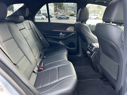 Used 2023 Mercedes-Benz GLE 350 4MATIC w/ Premium Package image 14
