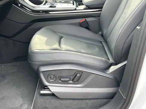New 2026 Audi Q7 2.0T Premium image 16