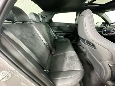 Used 2025 Hyundai Elantra N FWD image 39