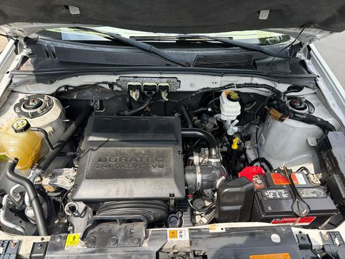 Used 2009 Ford Escape Limited FWD image 39