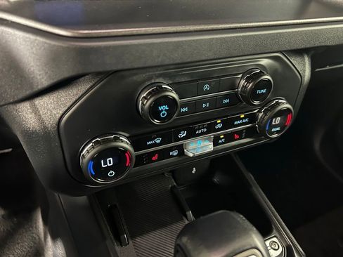 Used 2025 Ford Bronco Big Bend AWD/4WD image 9