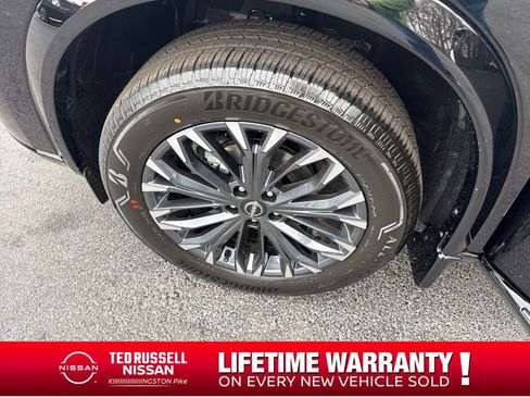 New 2026 Nissan Rogue Platinum image 27