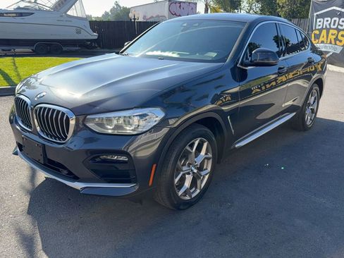 Used 2020 BMW X4 xDrive30i w/ Convenience Package image 3