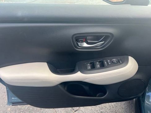 New 2026 Honda HR-V LX image 17