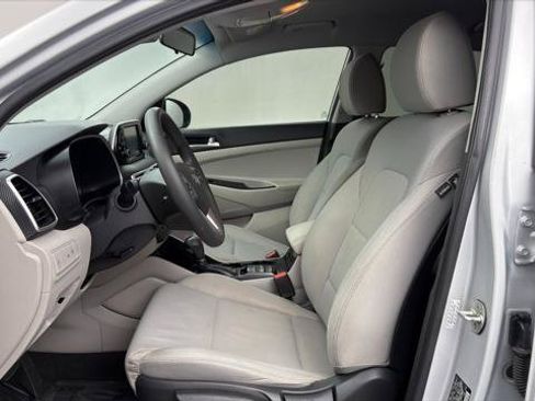 Used 2019 Hyundai Tucson SE FWD image 14