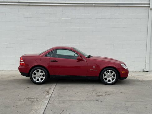 Used 1998 Mercedes-Benz SLK 230 image 8