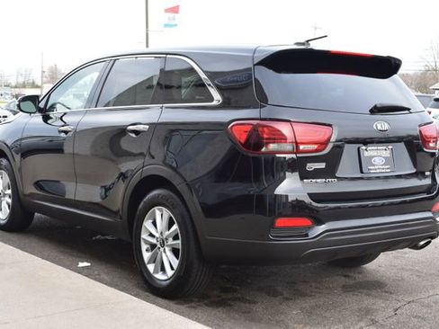 Used 2019 Kia Sorento L image 12