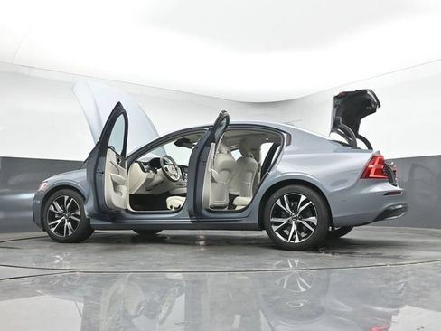 Used 2023 Volvo S60 B5 Plus FWD image 52
