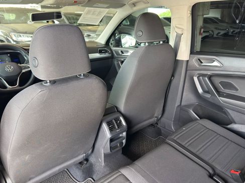 Used 2022 Volkswagen Tiguan S FWD image 25