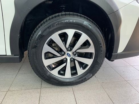 Used 2024 Subaru Outback Premium AWD/4WD image 26