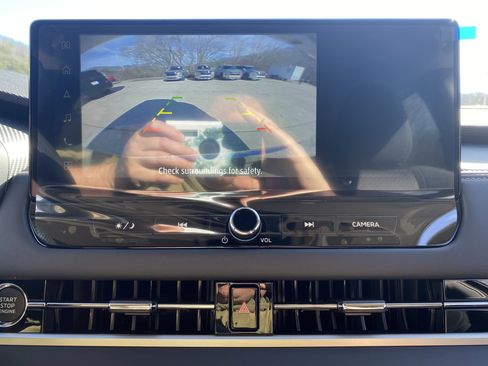 New 2026 Mitsubishi Outlander ES image 13