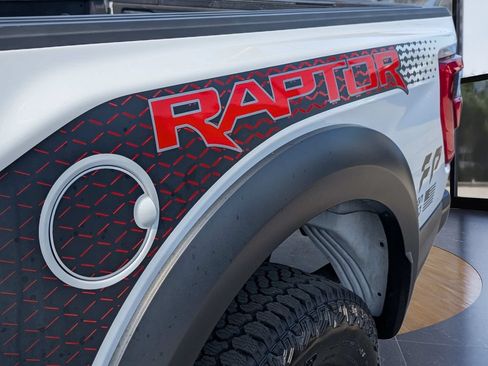 Certified 2023 Ford F150 Raptor AWD/4WD image 9