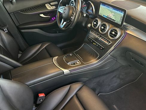 Used 2023 Mercedes-Benz GLC 300 4MATIC Coupe image 21