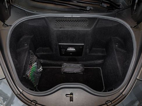 Used 2019 McLaren 570S Spider RWD image 9