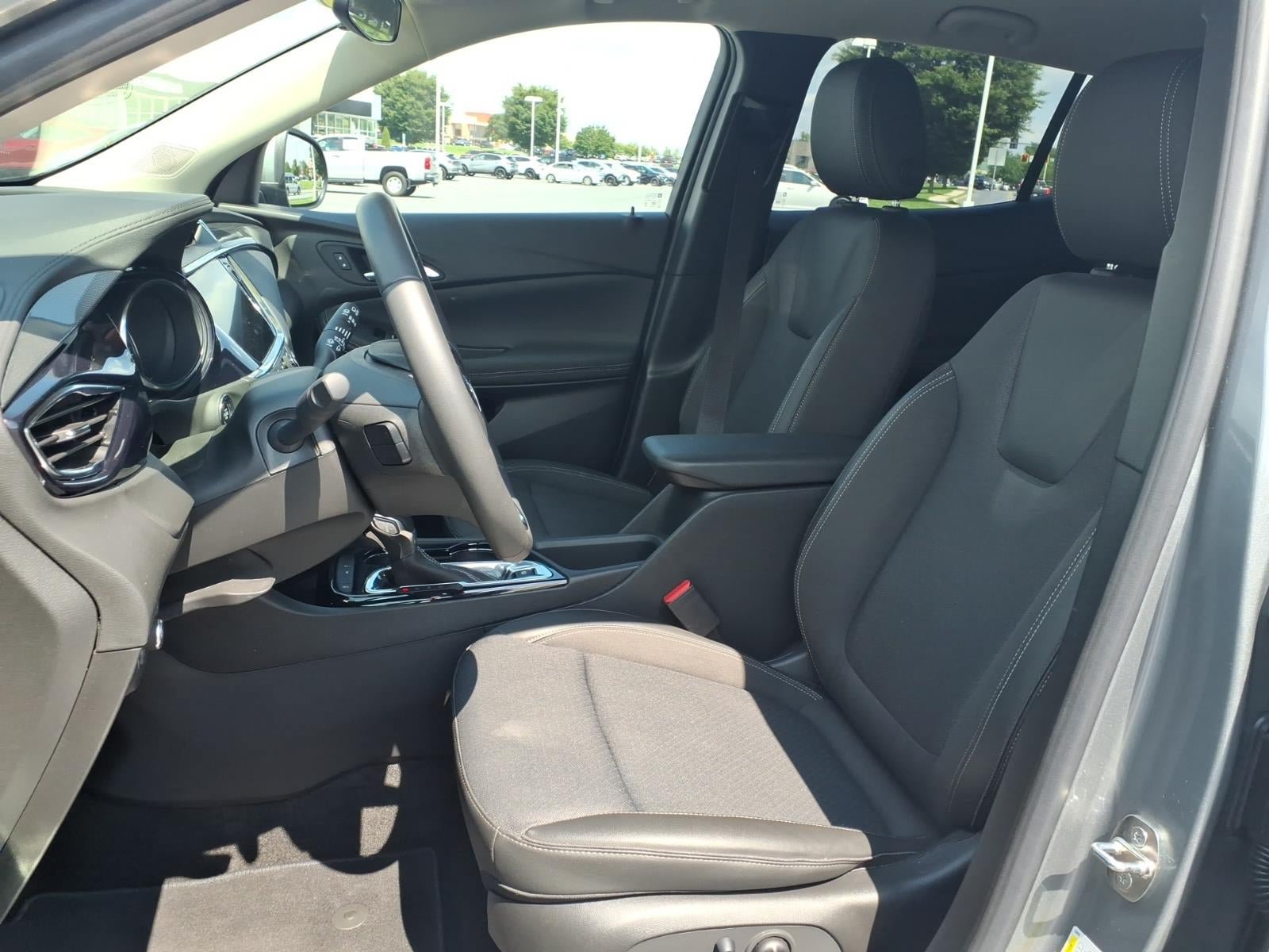 Certified 2023 Buick Encore GX Select w/ Sport Touring Package FWD image 16