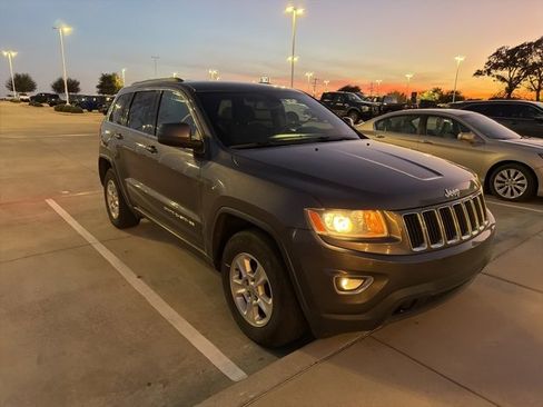 Used 2014 Jeep Grand Cherokee Laredo w/ Quick Order Package 23E image 1