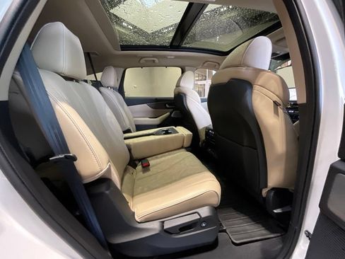Certified 2026 Acura MDX SH-AWD w/ Advance Package image 21