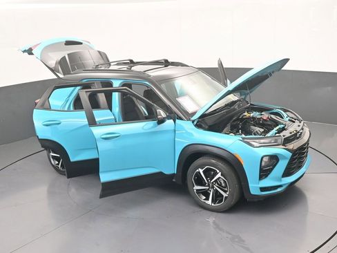 Used 2021 Chevrolet TrailBlazer RS w/ Sun and Liftgate Package FWD image 75