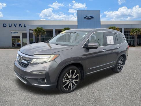 Used 2019 Honda Pilot Touring image 8