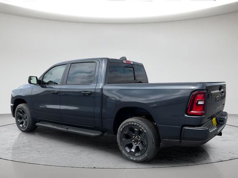 New 2026 RAM 1500 Express AWD/4WD image 5