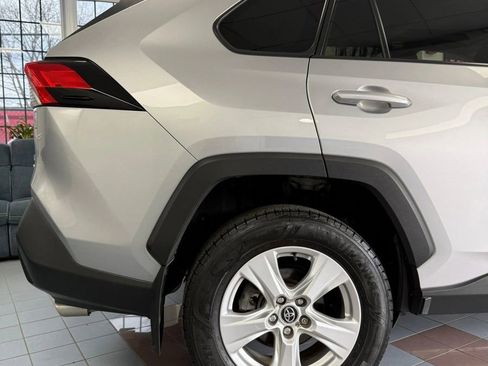 Used 2020 Toyota RAV4 XLE w/ Convenience Package image 7