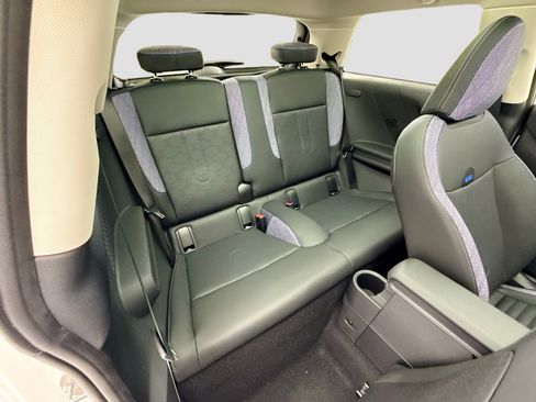 New 2026 MINI Cooper S image 21