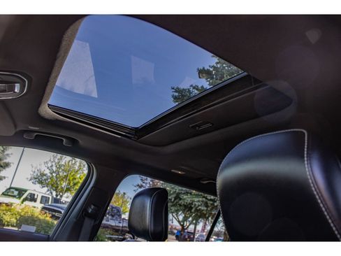 Used 2023 Jeep Grand Cherokee L Laredo AWD/4WD image 35