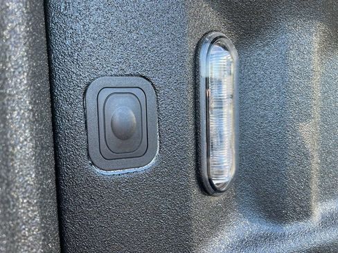 New 2026 Ford F250 Lariat w/ Black Appearance Package image 34