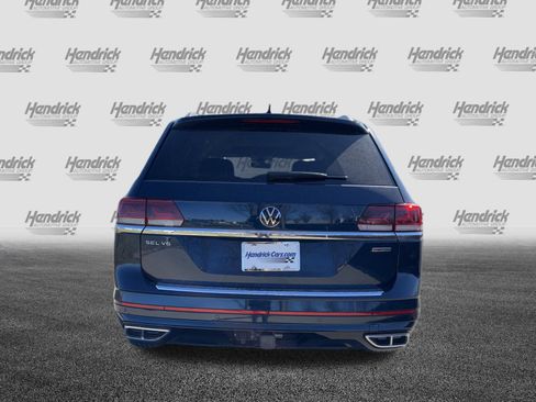 Used 2022 Volkswagen Atlas SEL R-Line image 10